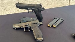 Bericht vom SIG NEXT Event aus den USA: Neuheiten des Herstellers Ganzstahlpistole SIG Sauer P226 XFive Reserve.