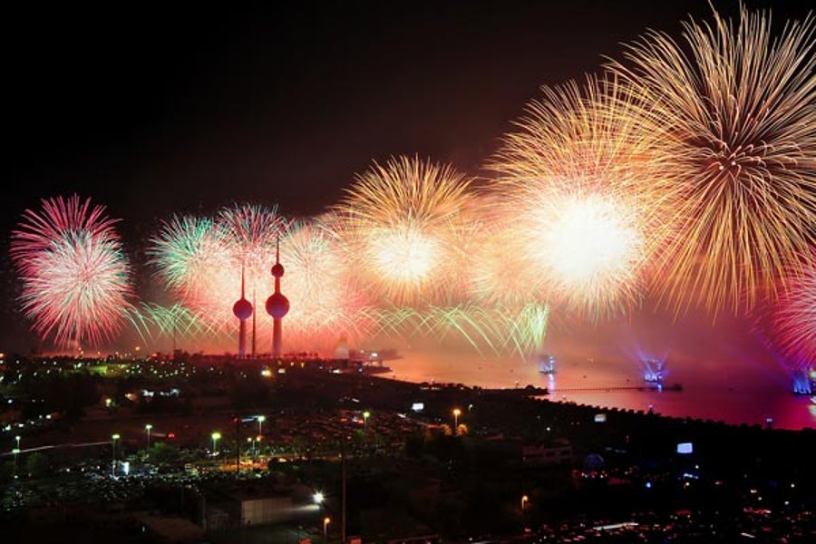 Gesetzliche Bestimmungen von Feuerwerk an Silvester Großes Feuerwerk an Silvester