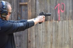 Deutsche Meisterschaften Steel Challenge und Speed Steel 2018 – Match-Bericht + Ergebnisse SIG Sauer Teamschütze Michael Paa bei der Deutschen Meisterschaft Steel Challenge 2017