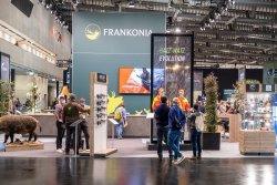 Frankonia nutzt die IWA, um seiner Rolle als Großhändler gerecht zu werden und pflegt hier die Kontakte zu seinen Geschäftspartnern und Kunden aus dem Waffeneinzelhandelsbereich.