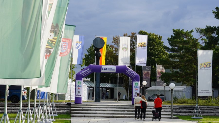 Eingang zur Olympia-Schießanlage