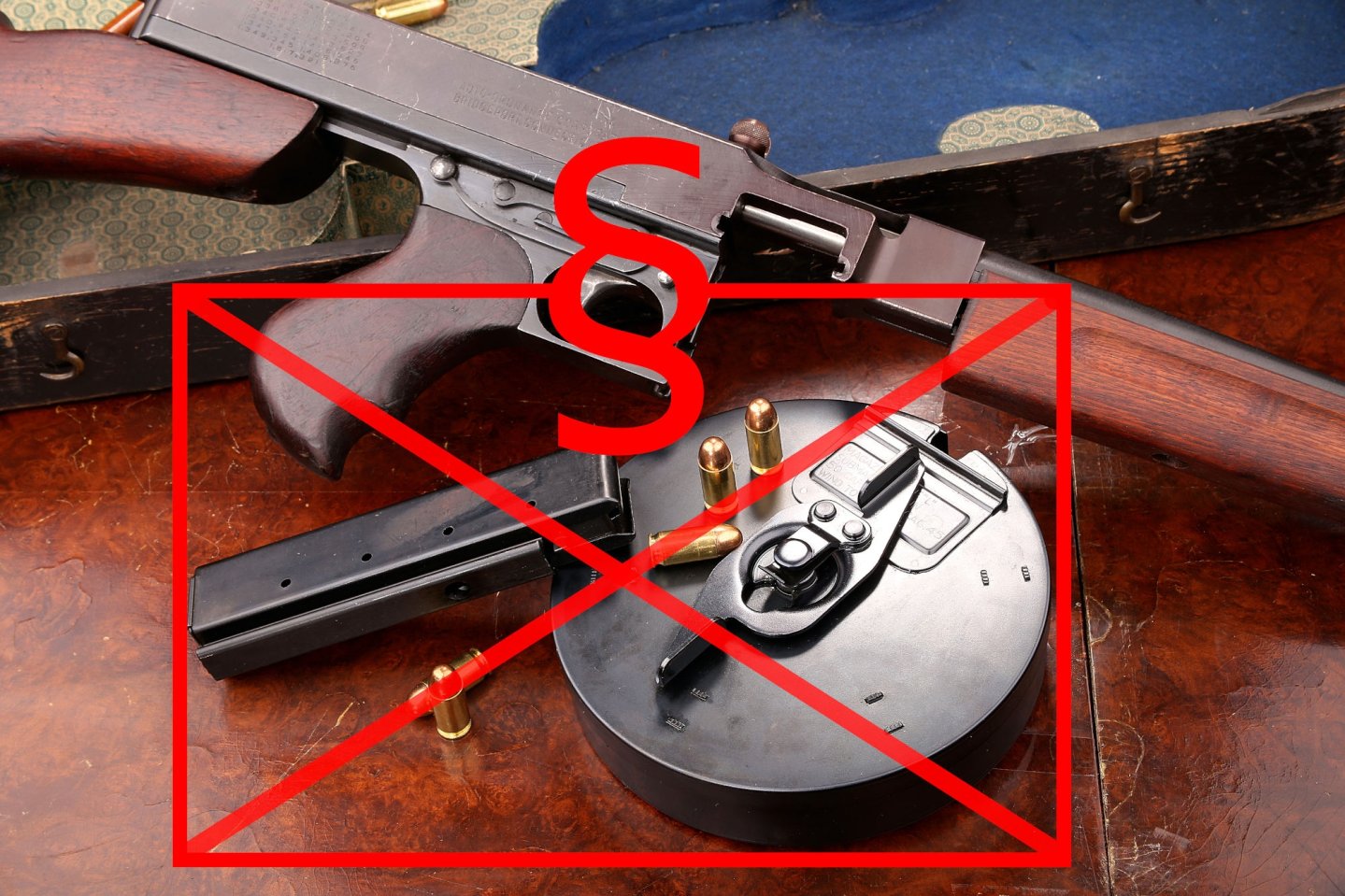Neues Waffenrecht 2019: Dieses neue Waffengesetz hat der Bundestag beschlossen − diese Änderungen kommen Große Magazine einer Thompson-MP.
