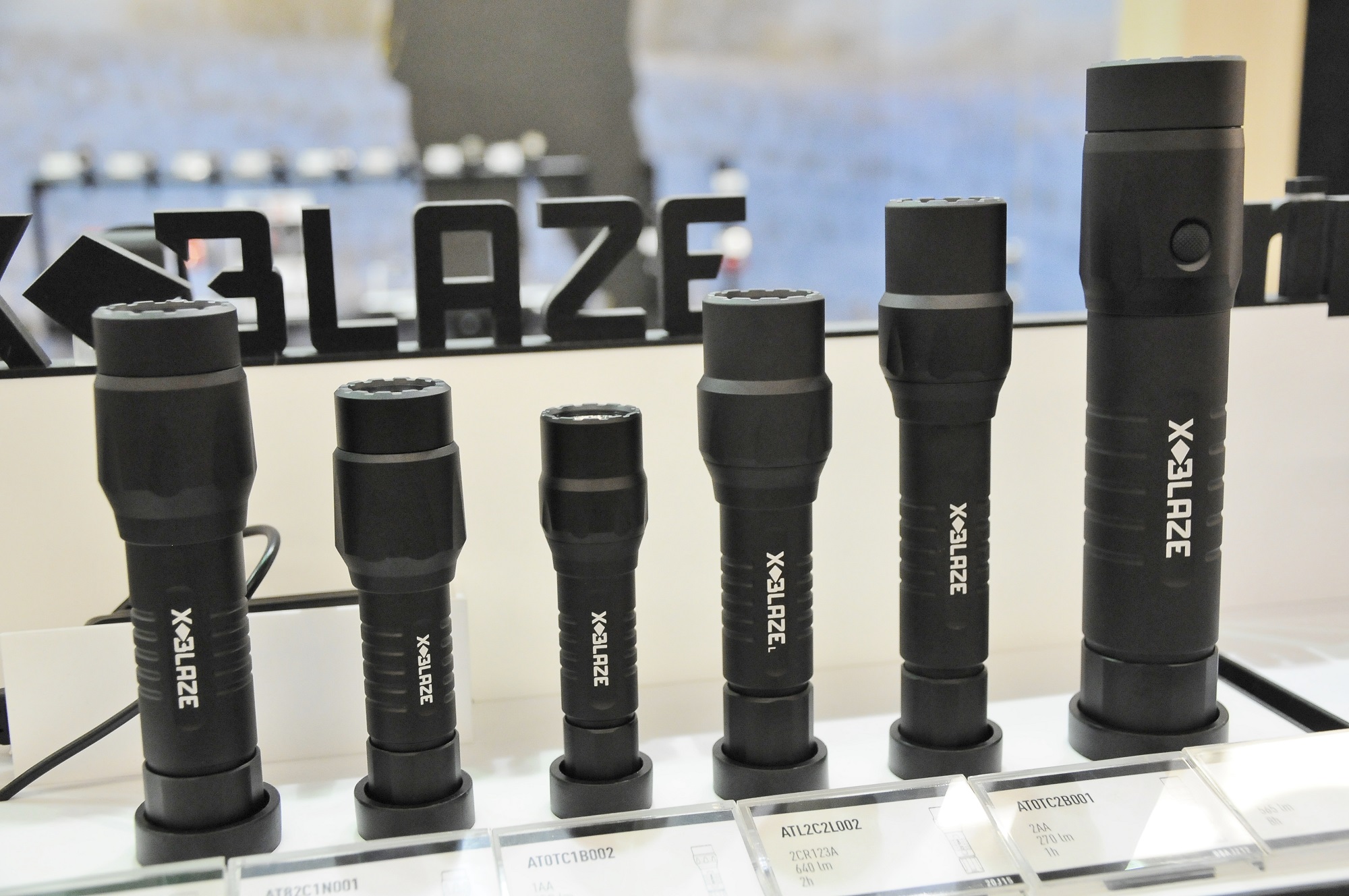 favour-lights: Favour Light "X-Blaze": Aluminium-Taschenlampen mit LED