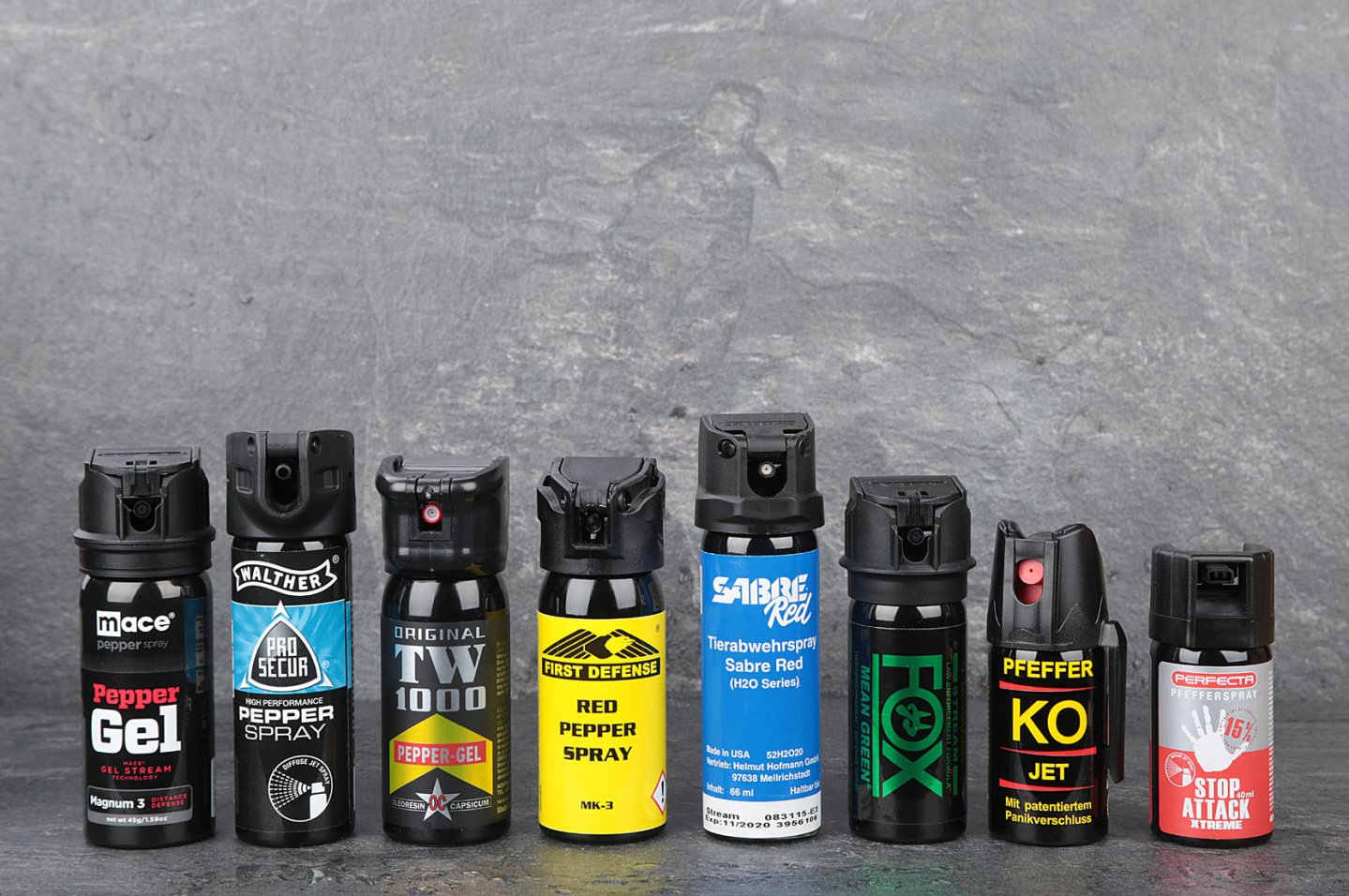 Pfeffersprays im Vergleich Abwehrsprays in einer Reihe