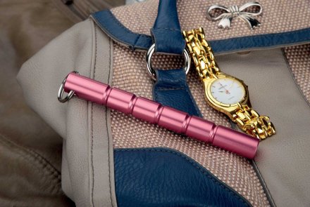Pinke Produkte für die Selbstverteidigung Pinker Kubotan