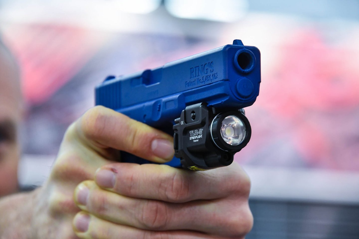 Streamlight: neue Taschenlampen und Waffenleuchten Waffenleuchte Streamlight TLR-8 für Pistolen