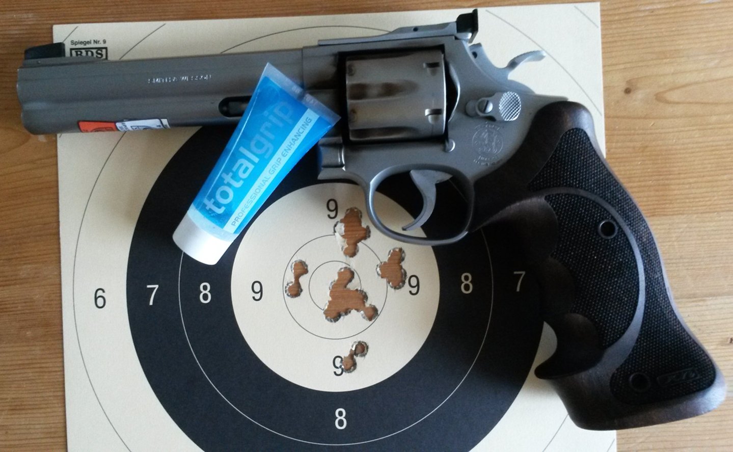 TOTALGRIP - so halten Sie Ihre Waffe absolut sicher