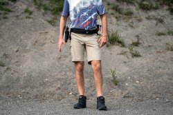 Beretta Competition 2024: Die neue Kollektion mit innovativer Funktionsbekleidung für alle dynamischen und bewegungsintensiven Schießsportarten Die kurze Schießhose Beretta Rush Bermudashorts in Khaki.