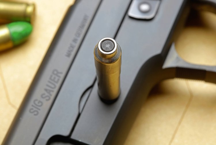 Test Laser Ammo SureStrike 9mmPatrone für das Trockentraining