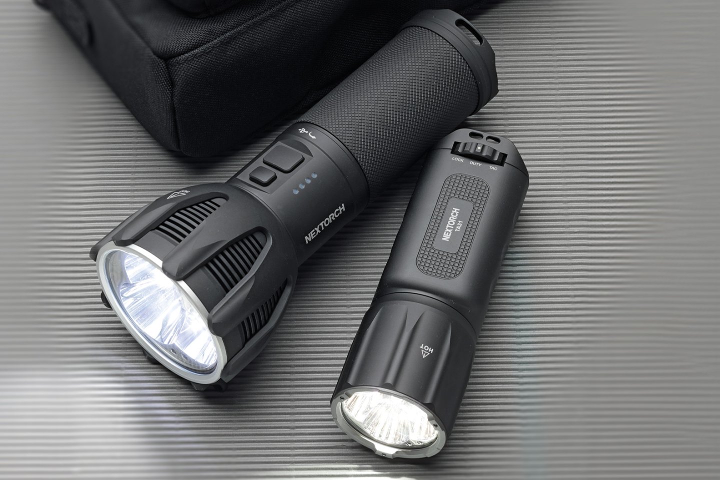 Nextorch Saint Torch 30C und TA31 in der Komplettansicht.