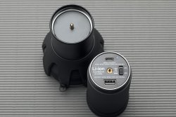 Akku-Paket der Nextorch Saint Torch 30C.