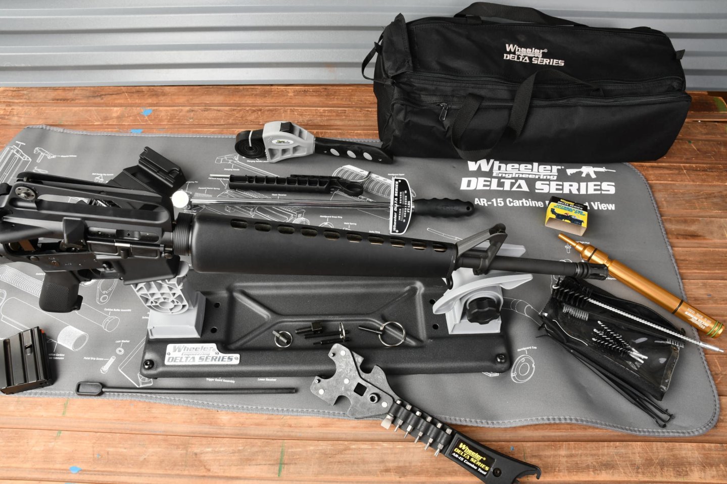 Wheeler Delta Series AR-15 Armorer's Professional Kit: Reinigung und Wartung des AR-15 Das Kit komplett.