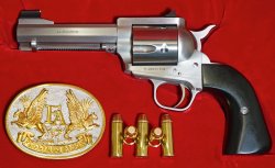 Inhalt: caliber 11+12/2019 Doppelausgabe Freedom Arms Modell 97