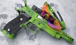 caliber 04/2015 - die Themen für April 2015 caliber 04/2015 - die Themen für April 2015