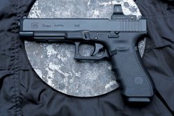 caliber 04/2015 - die Themen für April 2015 caliber 04/2015 - die Themen für April 2015