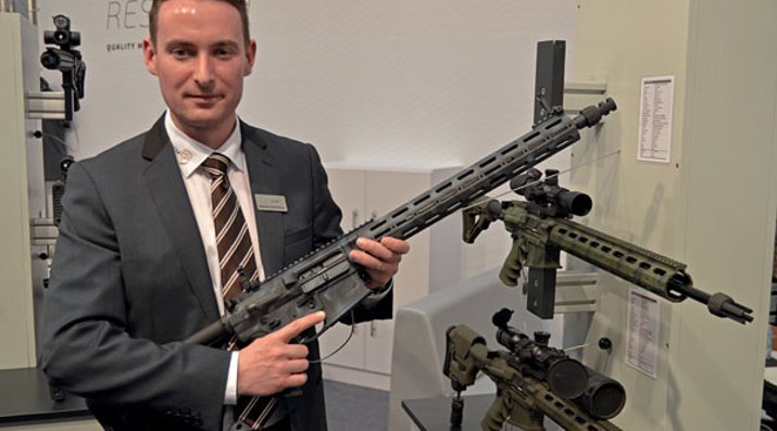 Dynamic Arms Research AR-10 auf der IWA 2016.