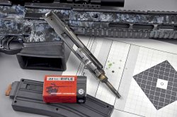 caliber 10/2018: Im Test wurden insgesamt 500 Randfeuerpatronen mit dem CMMG Conversion Kit ohne Zwischenreinigung störungsfrei abgegeben. caliber 10/2018: Im Test wurden insgesamt 500 Randfeuerpatronen mit dem CMMG Conversion Kit ohne Zwischenreinigung störungsfrei abgegeben.