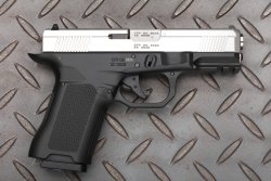 caliber 2/2021 STP P19