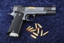 caliber 6/2021 SVI Infinity 1911 Classic