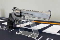 Inhalt: caliber 10/2020 Club 30 RLrange rechte Seite