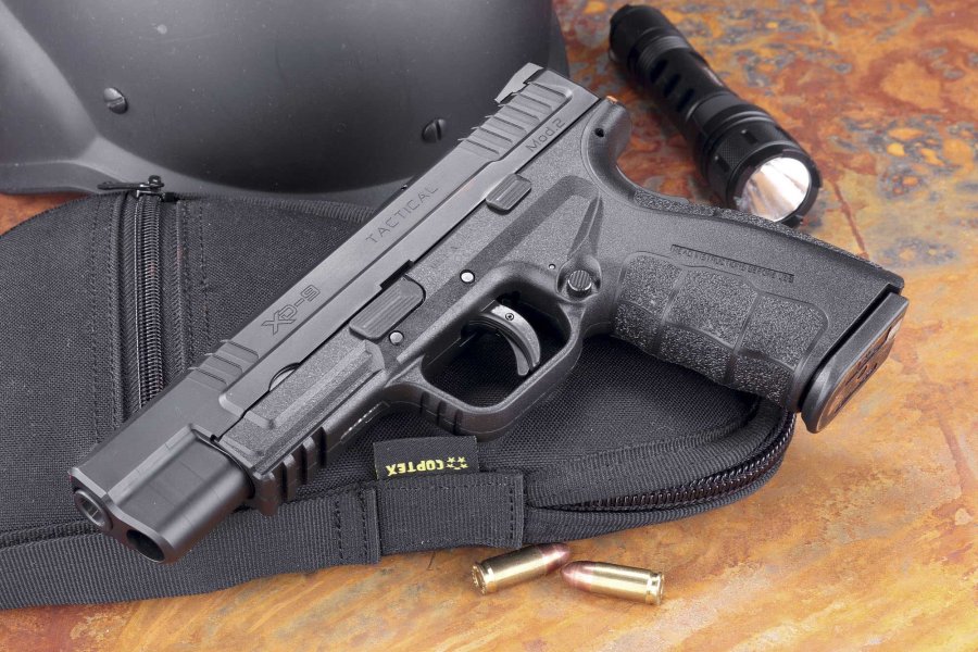 VISIER 3/2019 Taschen und Gurte von SR Tactical.