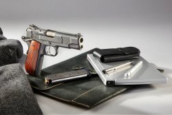 VISIER 5/2021 Smith & Wesson SW1911SC