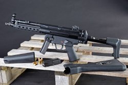 VISIER 6/2020 Heckler & Koch SP5 mit 2 Handschutz und Schaftvarianten