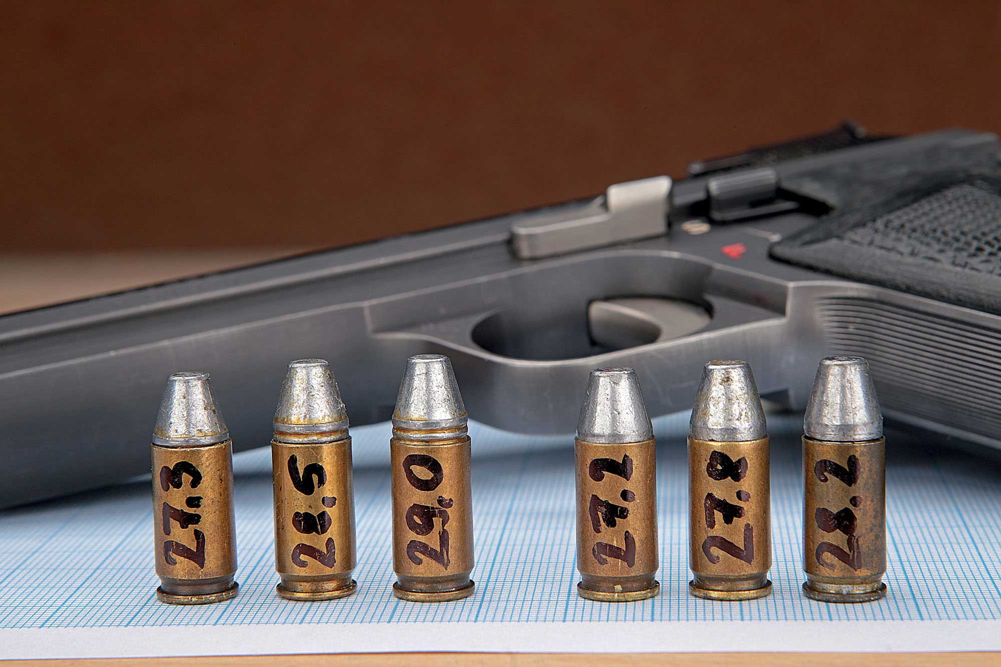 magazin-visier: Bleigeschosse aus Lee-Kokillen für 9 mm Luger aus VISIER 5/2017