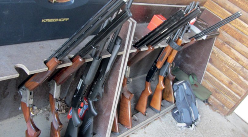 VISIER 07/2015 - Trapschießen für Einsteiger VISIER 07/2015 - Trapschießen für Einsteiger