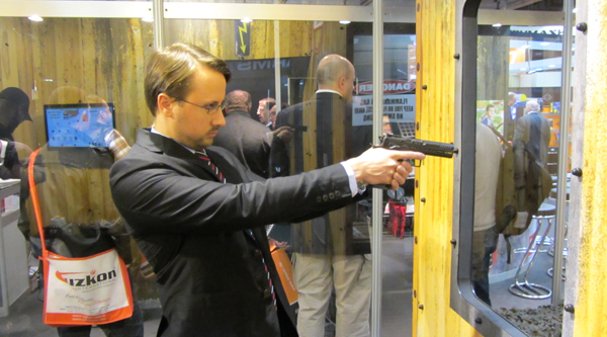 VISIER auf der IWA Outdoor Classics 2015: Tag 2 VISIER auf der IWA Outdoor Classics 2015: Tag 2