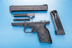 Erster Test weltweit: BB Techs BB6, präzise Polymerpistole in 9x19 mm Erster Test weltweit: BB Techs BB6, präzise Polymerpistole in 9x19 mm
