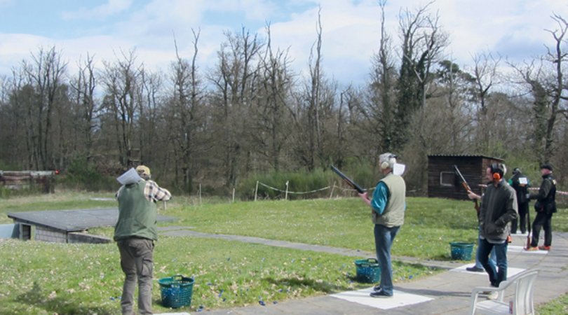 VISIER 07/2015 - Trapschießen für Einsteiger