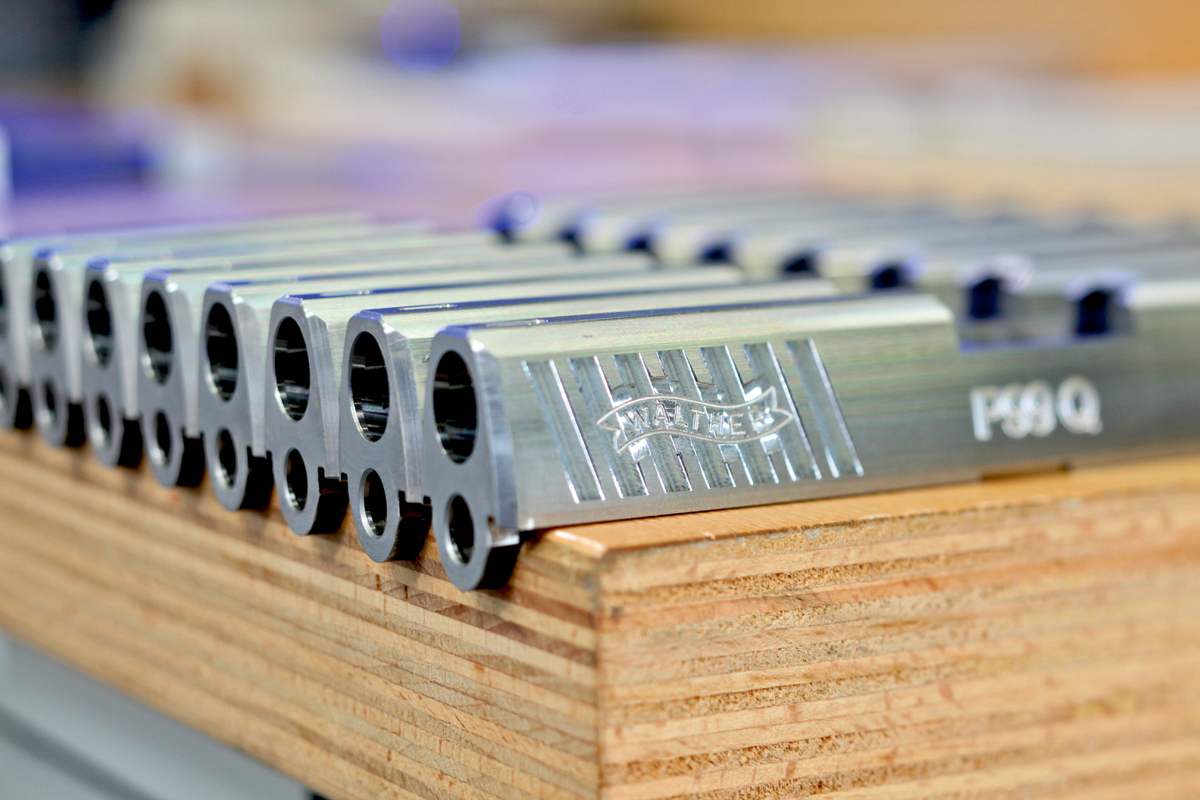 ar-15: Inhalt: VISIER 8/2013