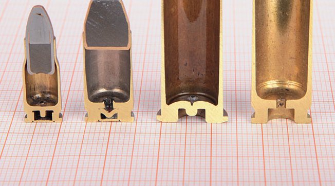 VISIER Special 81 - Wiederladen III Vier Schnittmodelle von Patronenhülsen für Berdan- und Boxerzündung.
