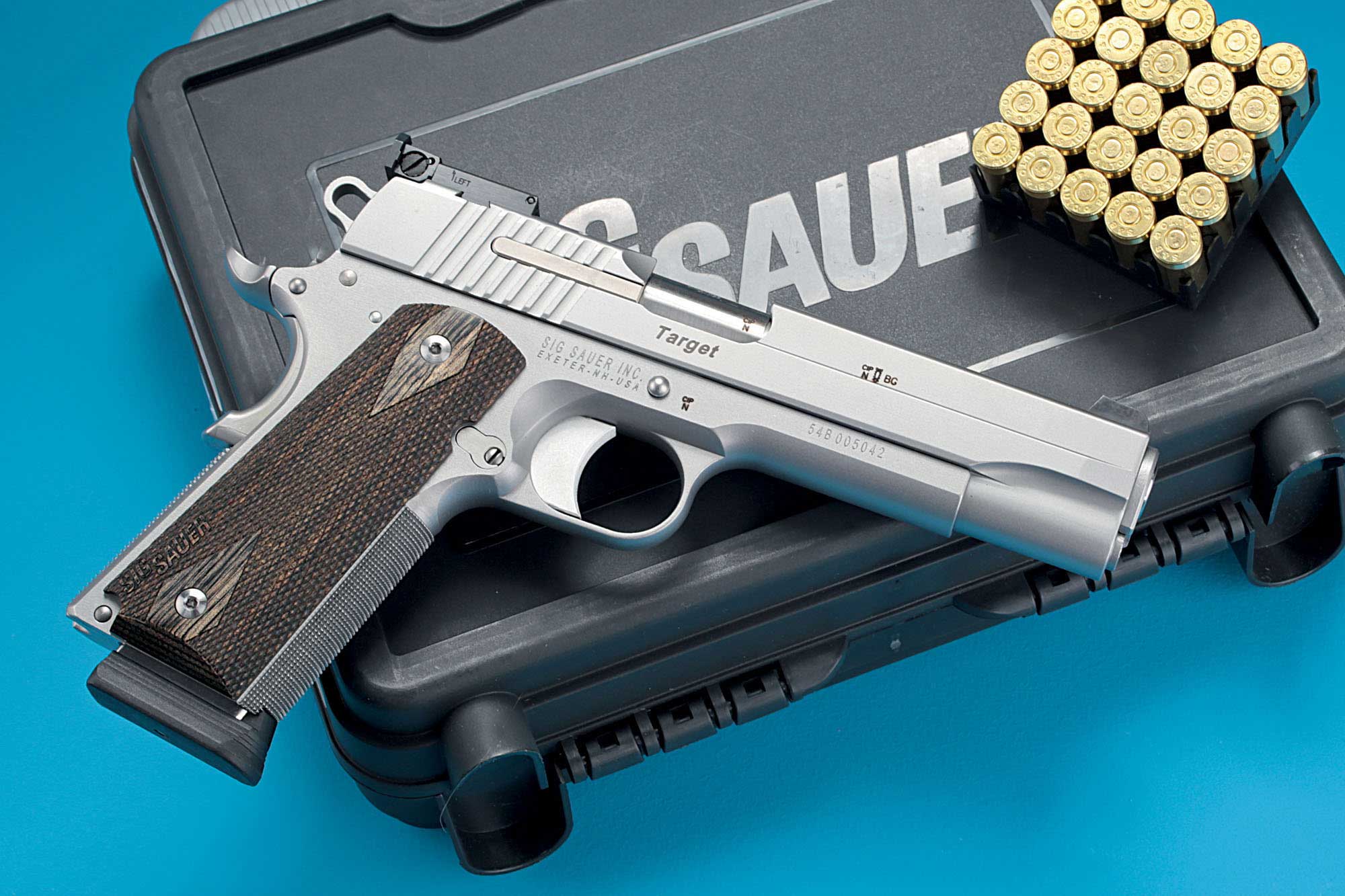 45-acp: Über 30 Pistolen in .45 ACP im Test: VISIER Special 84 - die Kaufberatung 45-acp: Über 30 Pistolen in .45 ACP im Test: VISIER Special 84 - die Kaufberatung