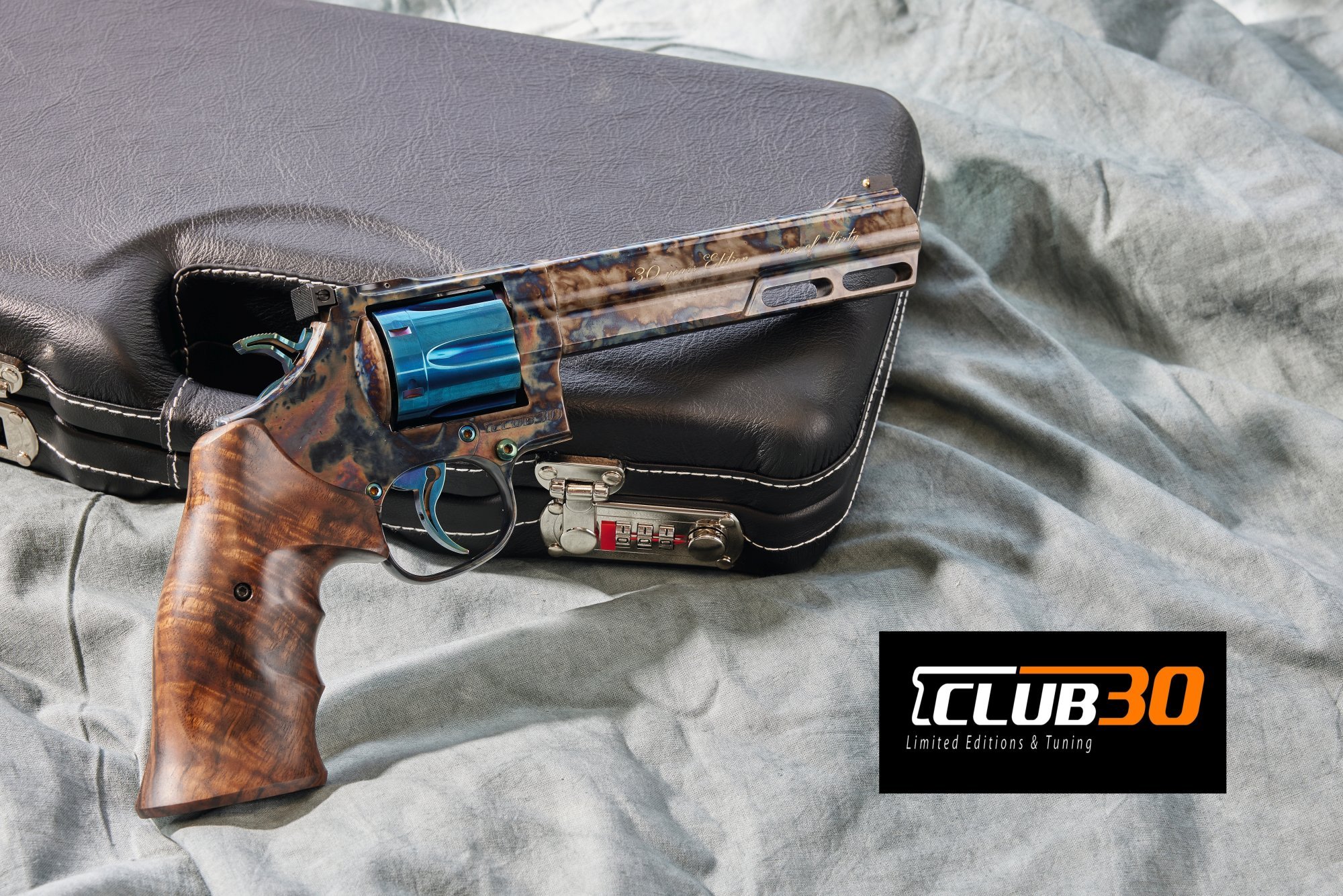 Club 30 Germany: VISIER Special 111: Das Sonderheft über den Club 30 – Deutschlands Top-Büchsenmacher im Portrait Club 30 Germany: VISIER Special 111: Das Sonderheft über den Club 30 – Deutschlands Top-Büchsenmacher im Portrait