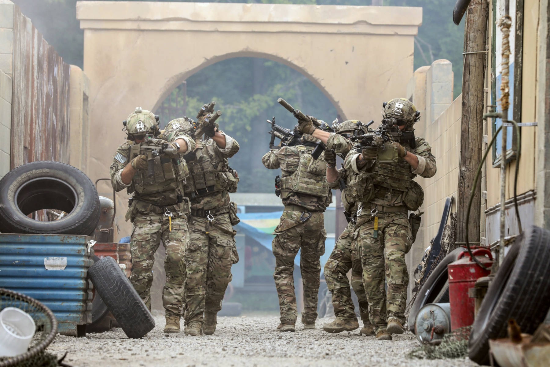 VISIER Special: VISIER Special 99 – Spezialkräfte weltweit: Wohin entwickelt sich die militärische Arbeit im Verborgenen?