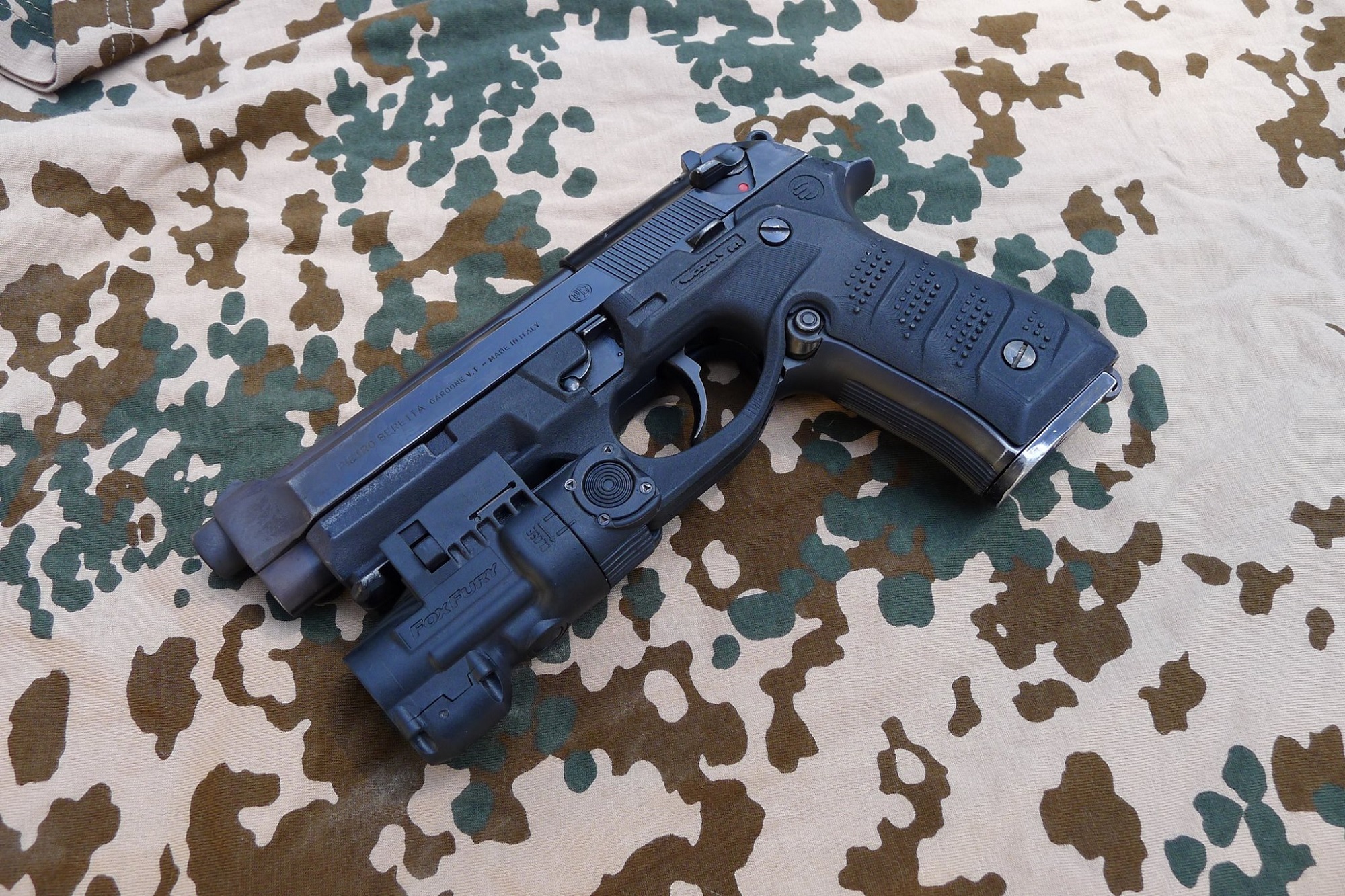 ReCover Tactical BC2 tactical grip and rail system for Beretta 92 type pistols Accessories
