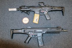 A visit to Heckler & Koch, the new HK437 assault rifle in .300 Blackout caliber for law enforcement and special forces The HK437 (top) with a grip designed according to the HK416