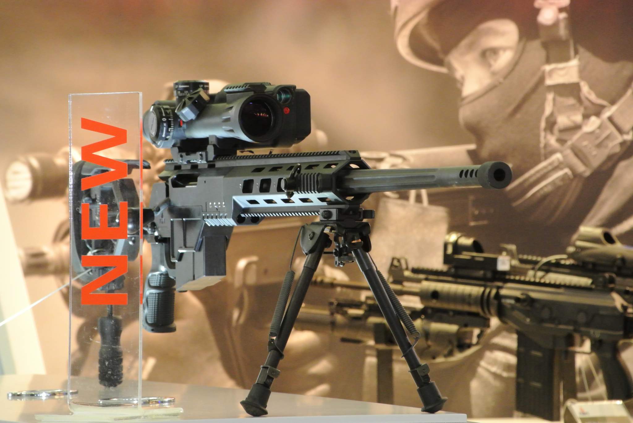 pro-zone: Israel Weapon Industries DAN