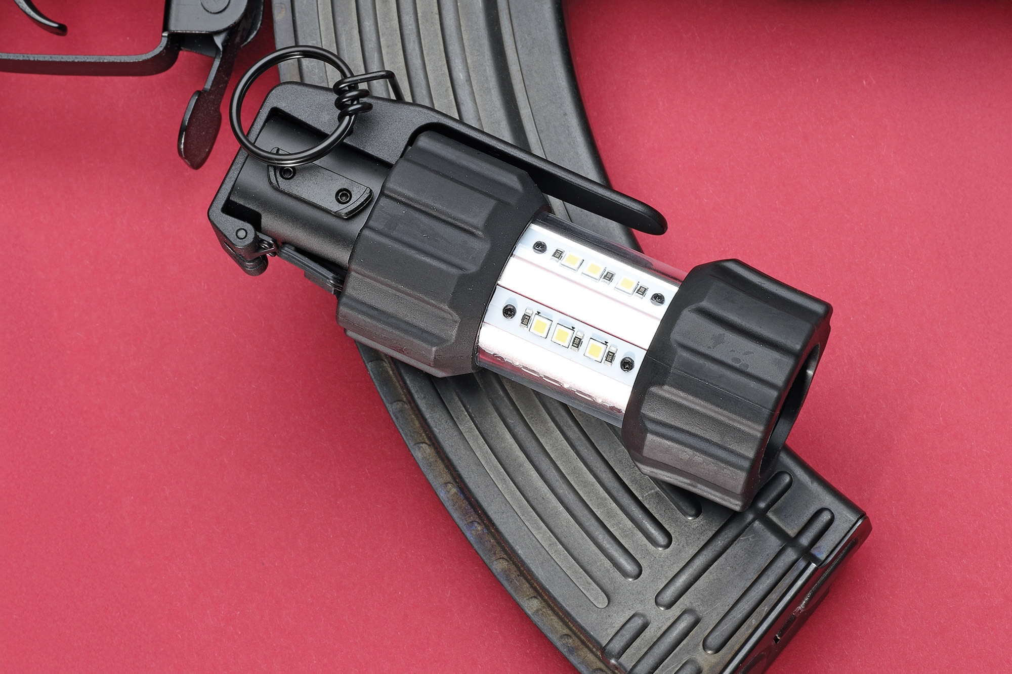 nextorch: Nextorch ND30B electronic distraction device: The rechargeable flashbang nextorch: Nextorch ND30B electronic distraction device: The rechargeable flashbang