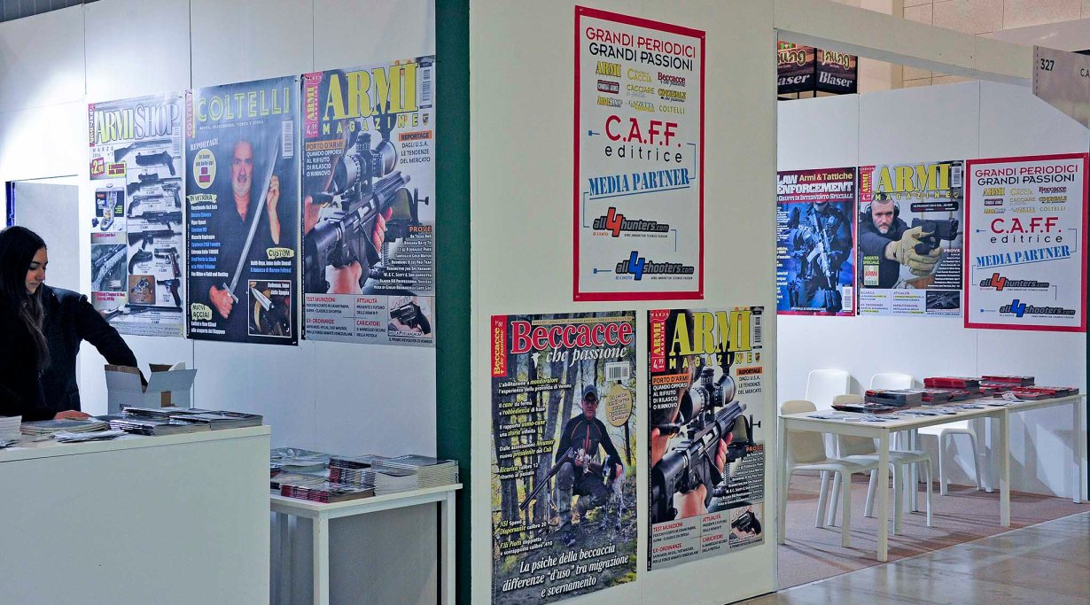 HIT Show 2016 - Booth Caff/all4shooters.com new partner