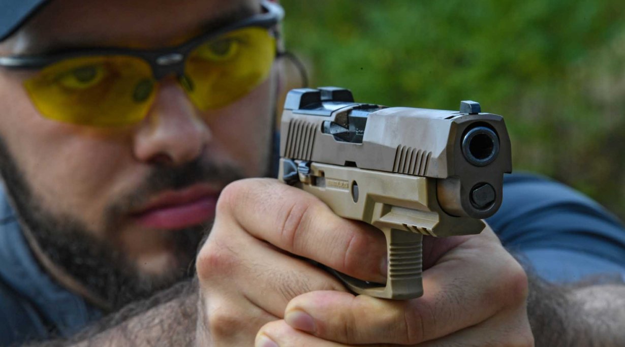 SIG Sauer P320-M17 pistol in 9mm test