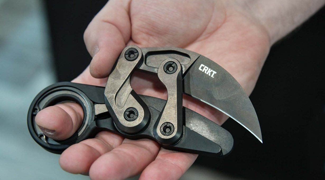 CRKT Provoke in one hand