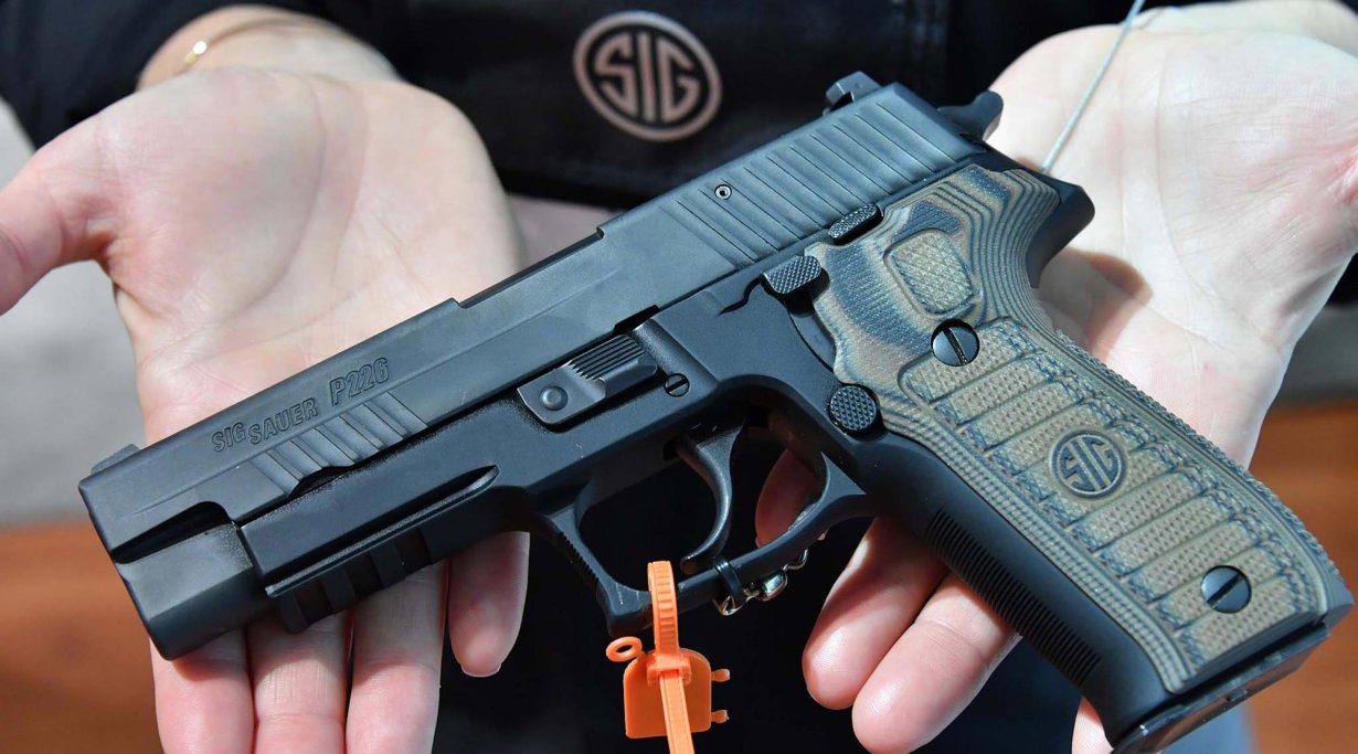 SIG Sauer P226 Select pistol