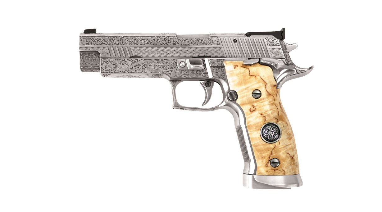 SIG SAUER Mastershop - Design: TYR