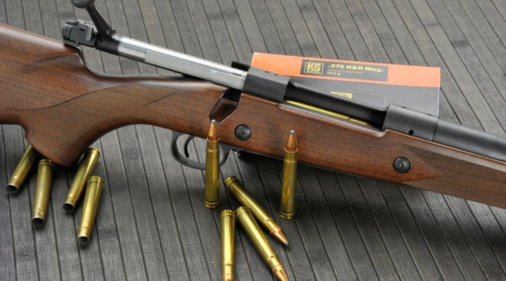 Winchester Model 70 Safari Express in .375 H&H Mag
