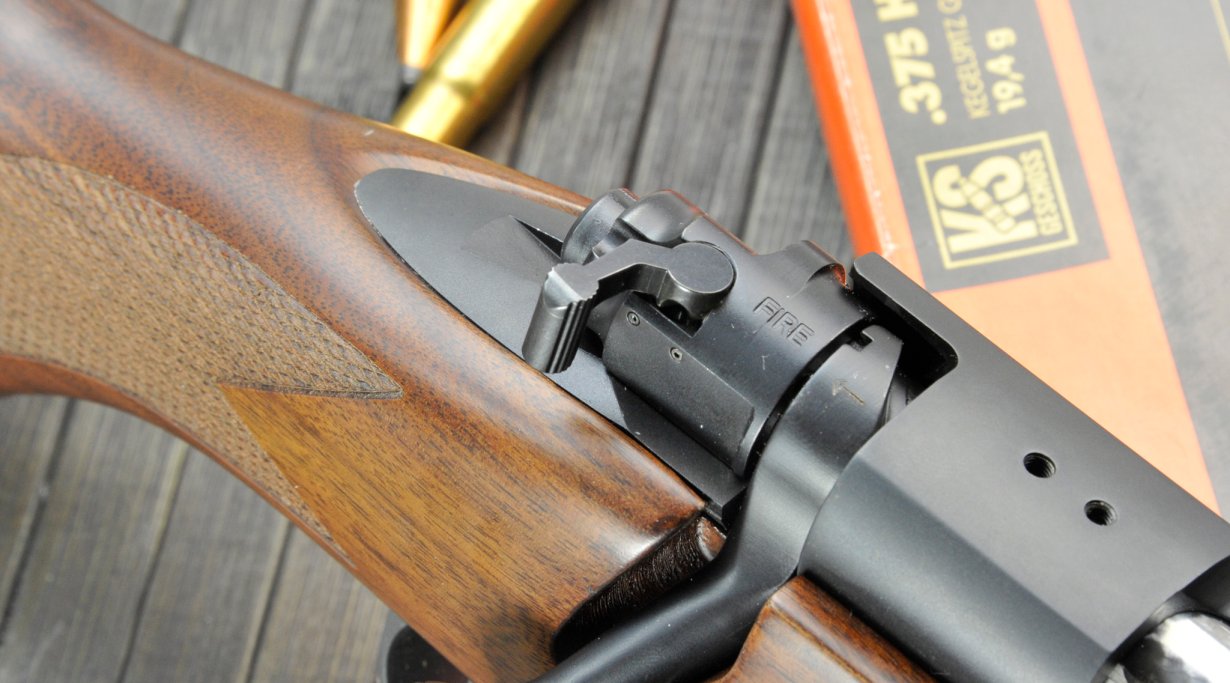 Winchester Model 70 Safari Express in .375 H&H Mag
