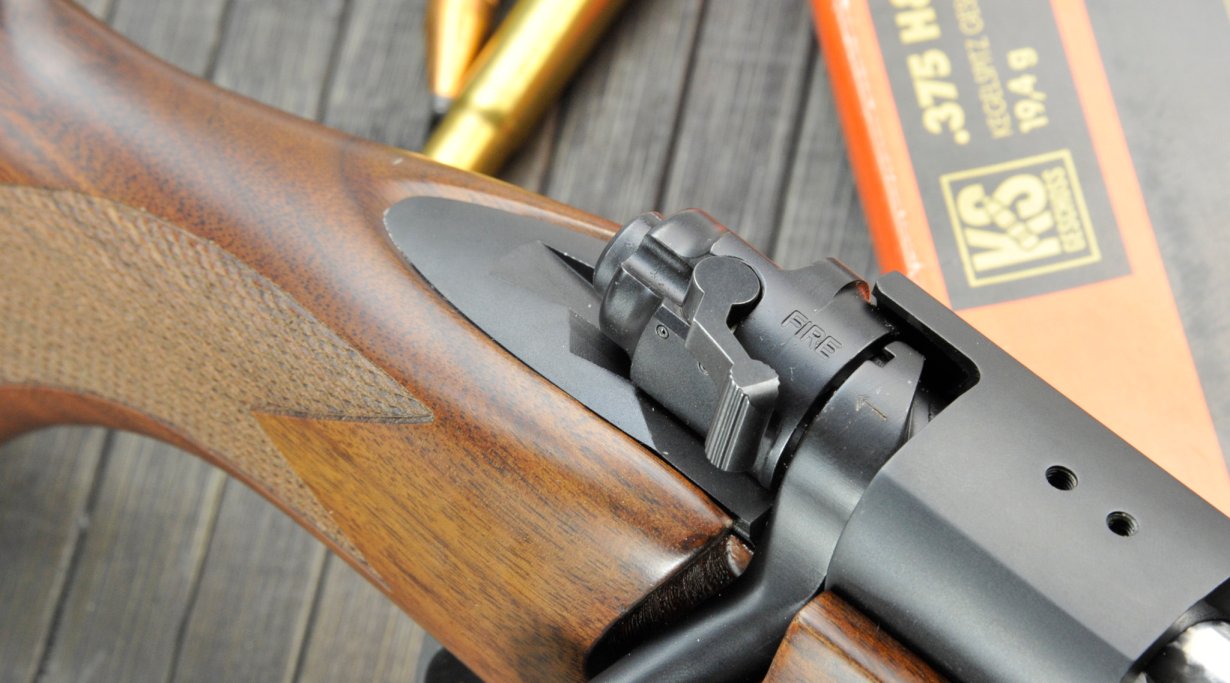 Winchester Model 70 Safari Express in .375 H&H Mag