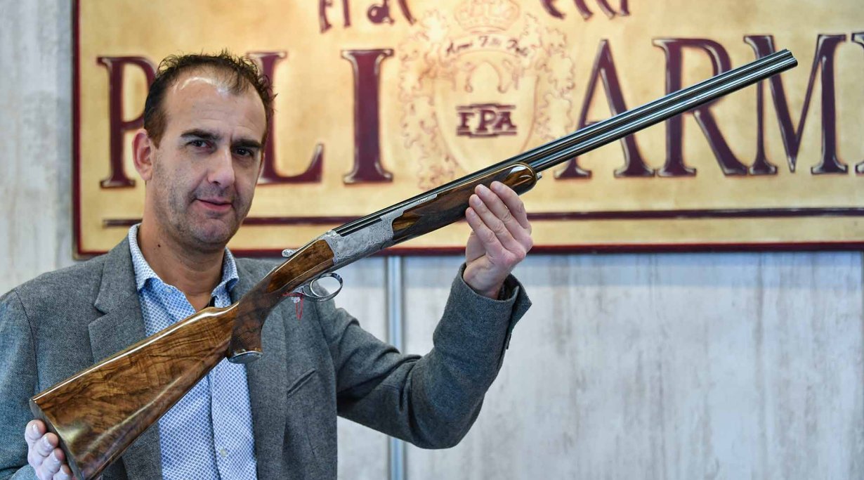 The Poli Diamond over-under shotgun at IWA 2018